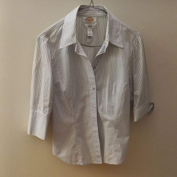 BUTTON DOWN COLLARED BLOUSE  Petite Size Small - Picture 2 of 3